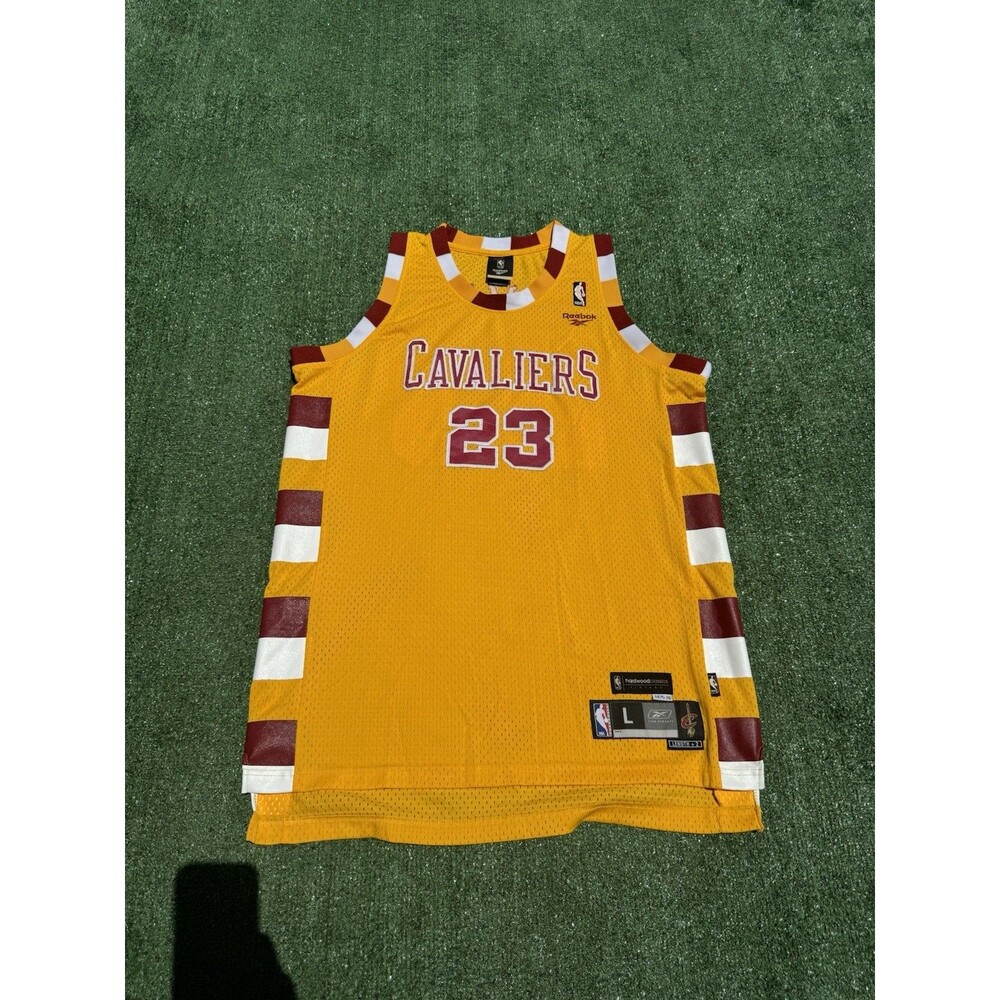 VTG Reebok LeBron James Cleveland Cavaliers Authentic Jersey Large NBA #23 HWC